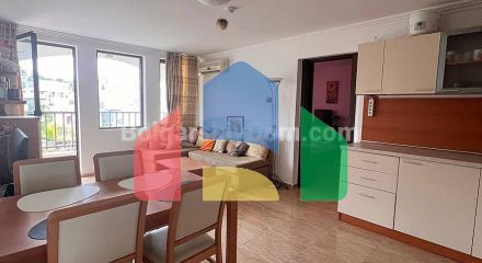 Трикімнатна квартира в Камбані 3