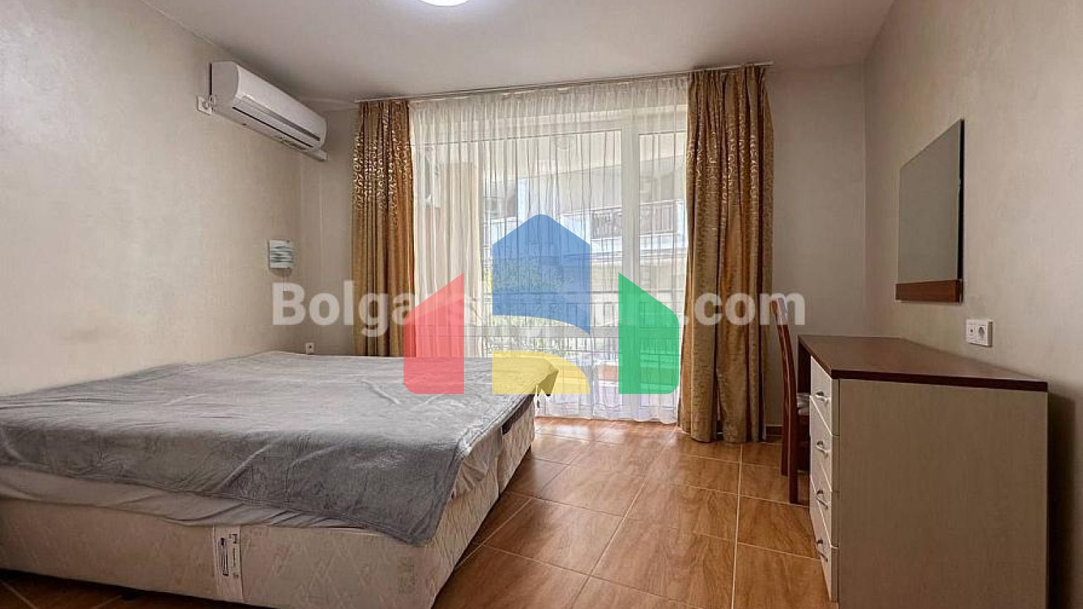 Трехкомнатная квартира в Парадайс Дримс