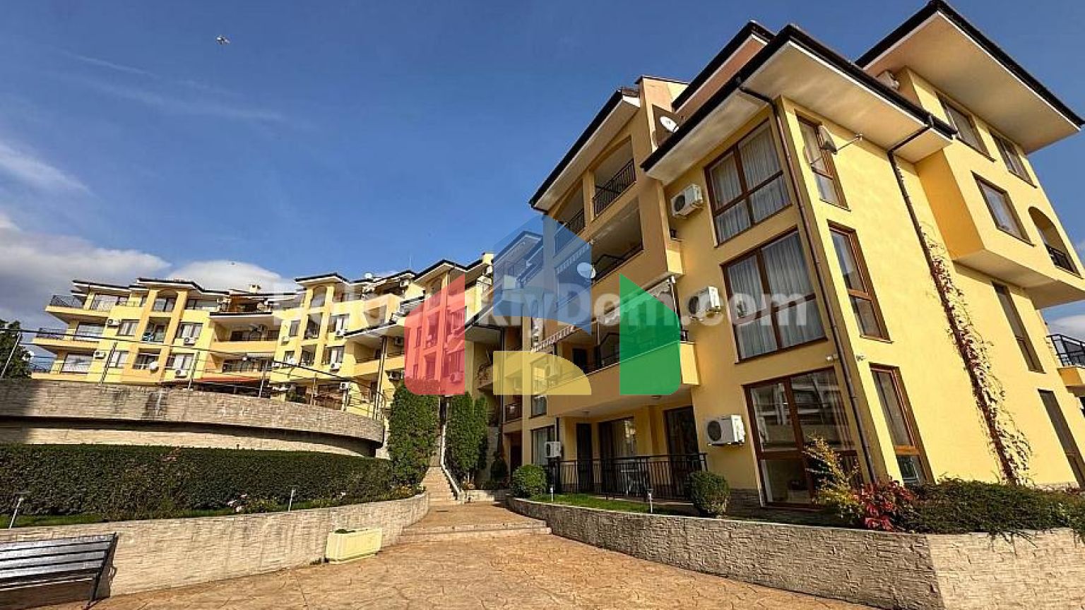 Трехкомнатная квартира в Парадайс Дримс