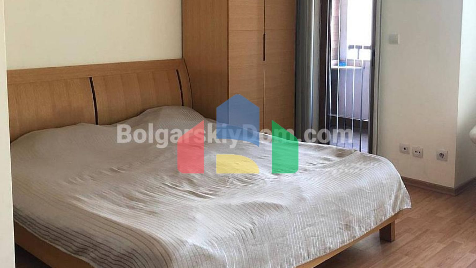 Квартира-студия в Райский Сад