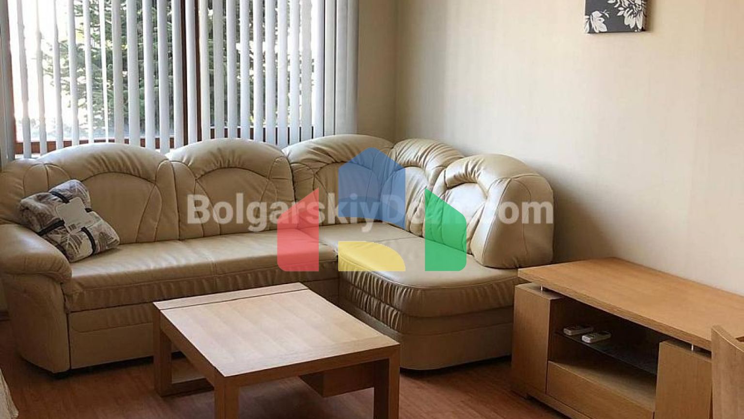 Квартира-студия в Райский Сад