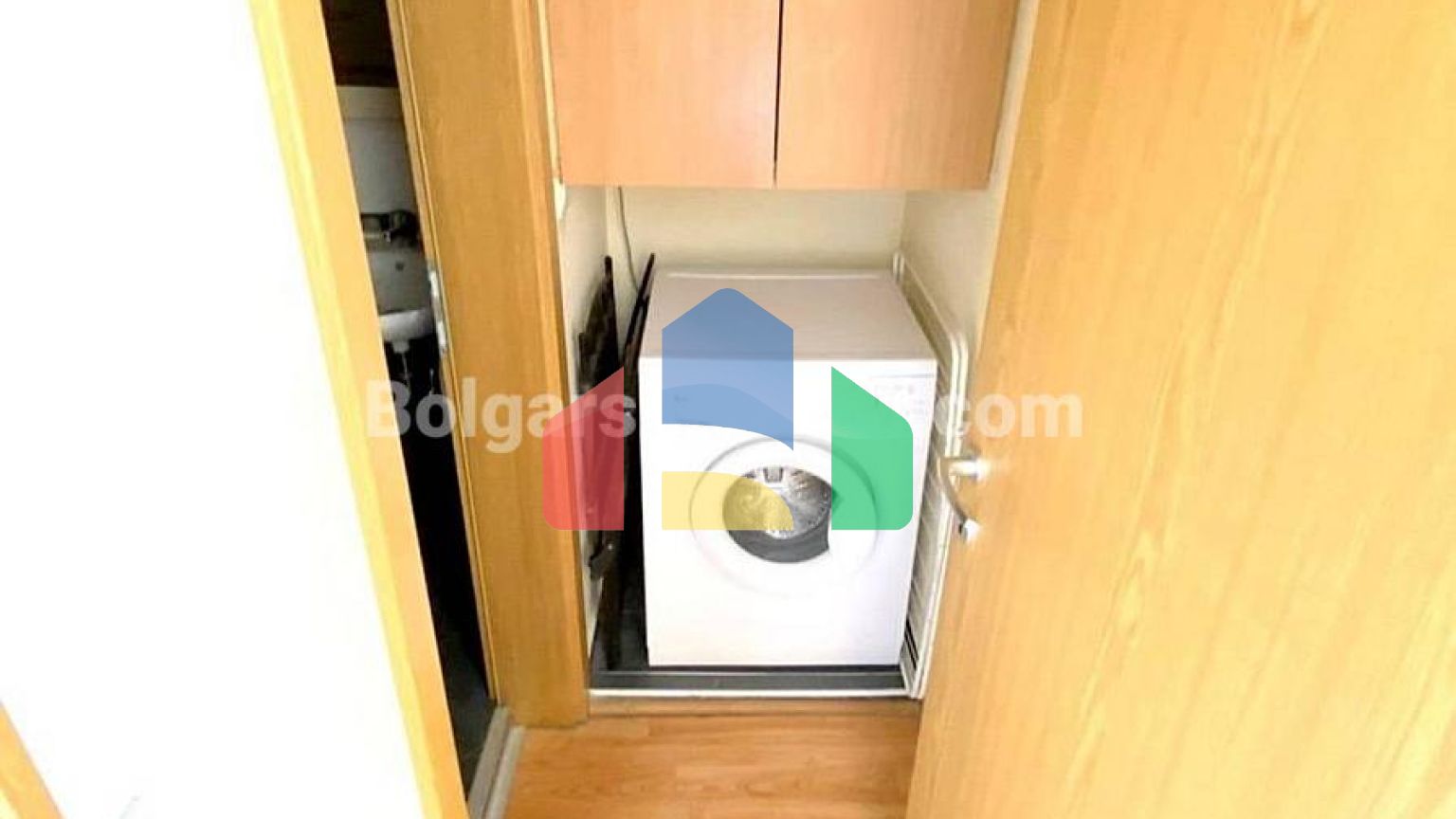 Квартира-студия в Райский Сад