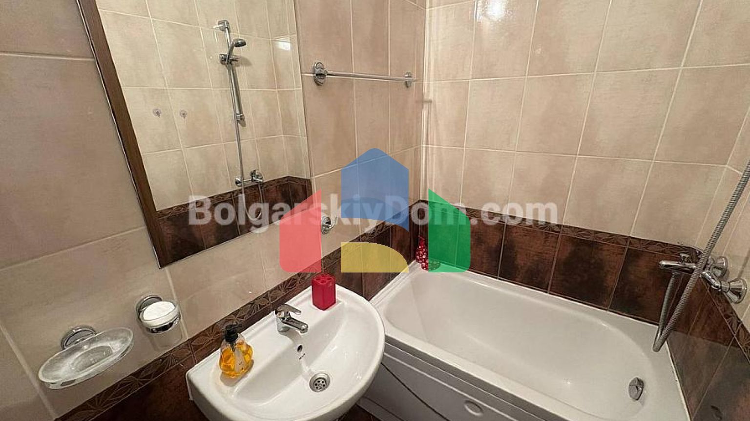 Трехкомнатная квартира в Кентавр