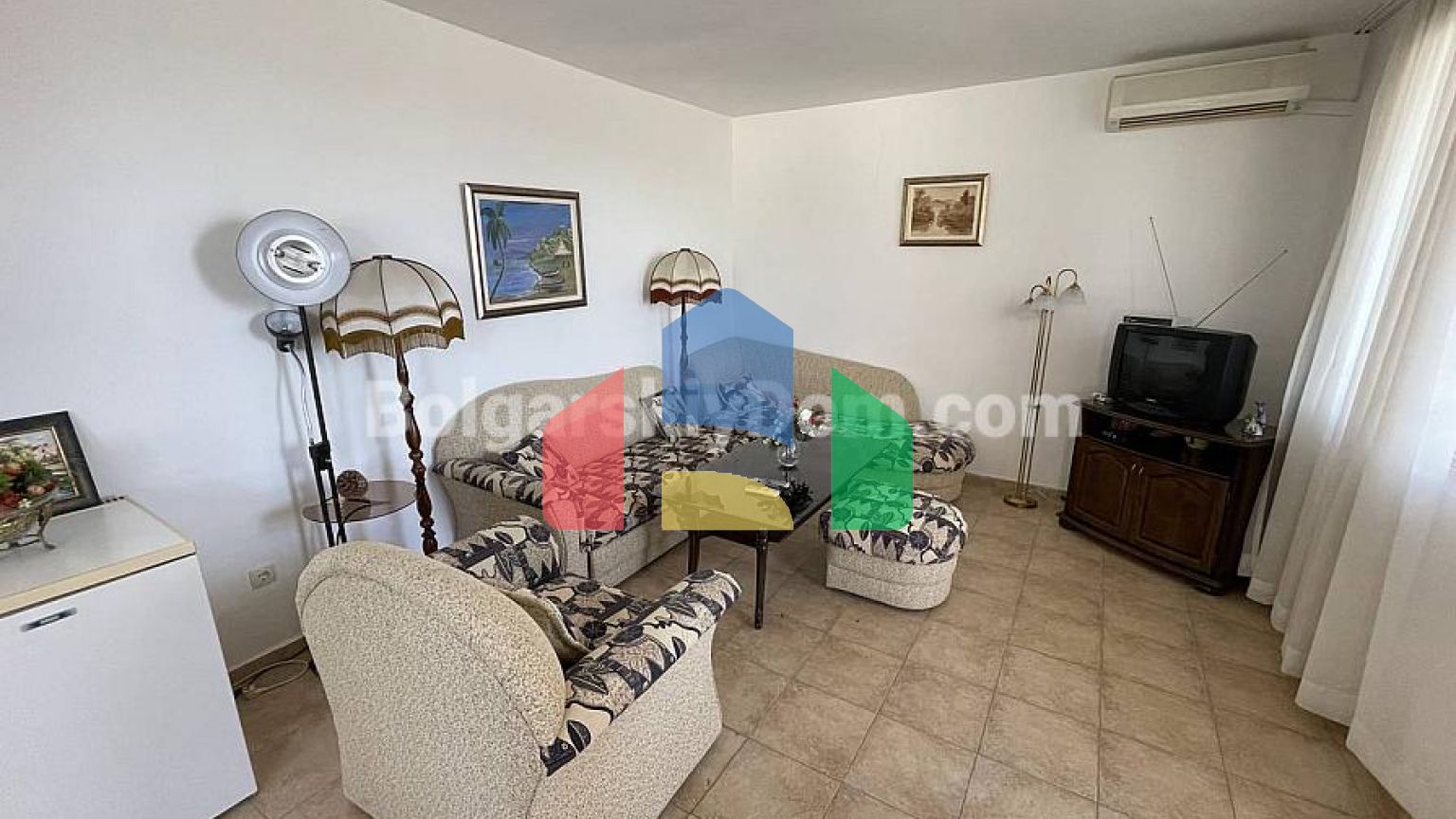 Трикімнатна квартира в Сан Палас