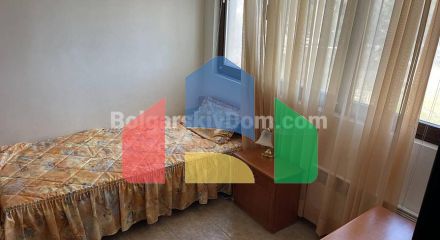 Трикімнатна квартира в Сан Палас