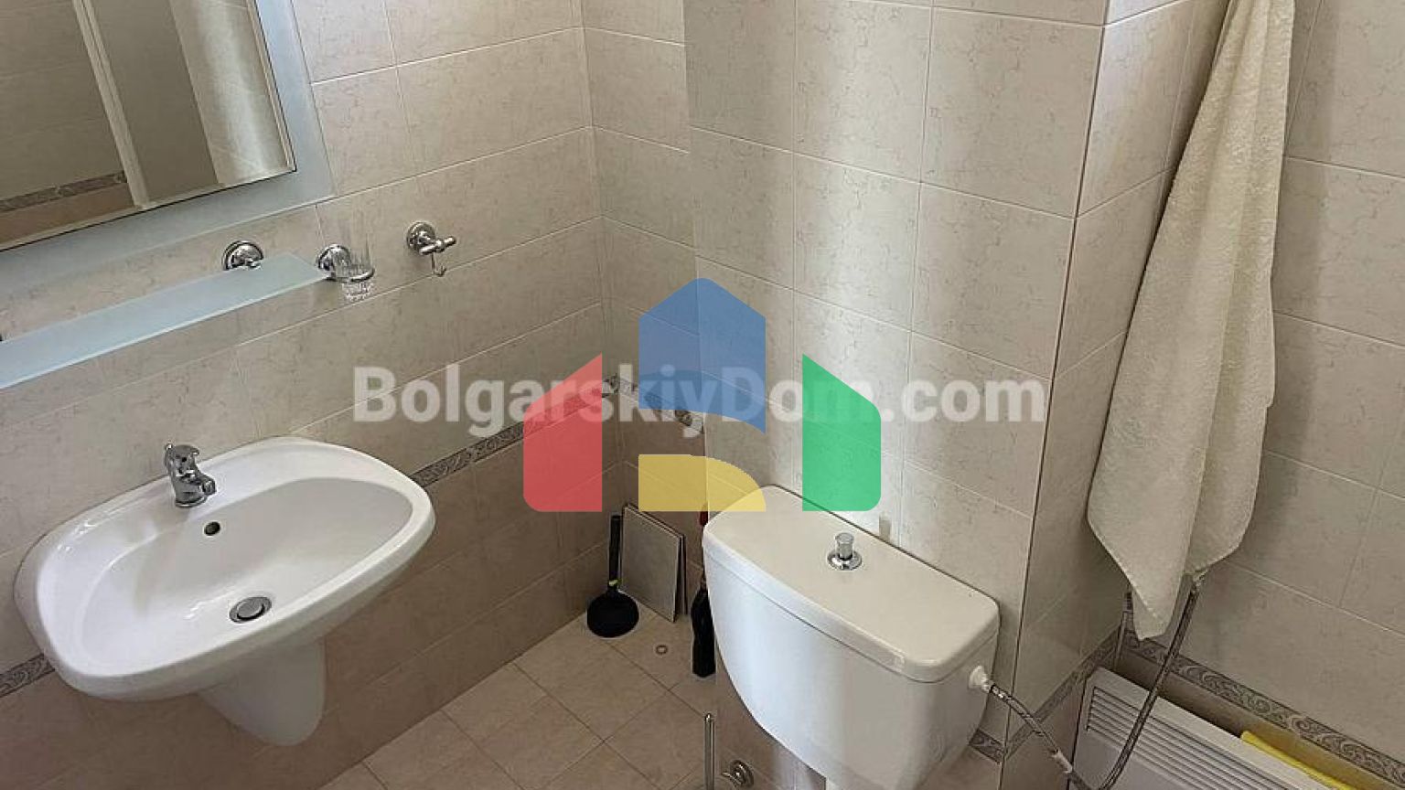 Трикімнатна квартира в Сан Палас