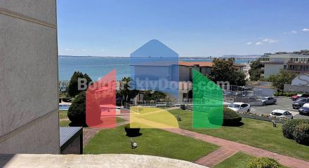 Трикімнатна квартира в Сан Палас