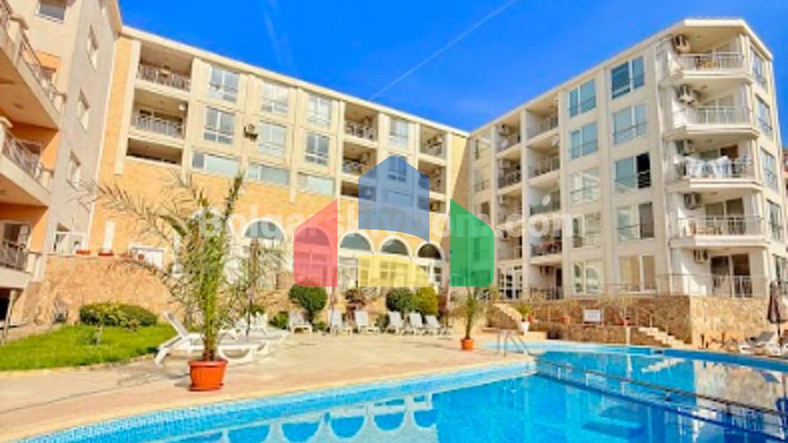 Трикімнатна квартира в Галатея Резорт