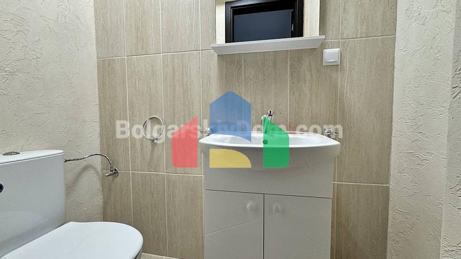 Трикімнатна квартира в Етера 4