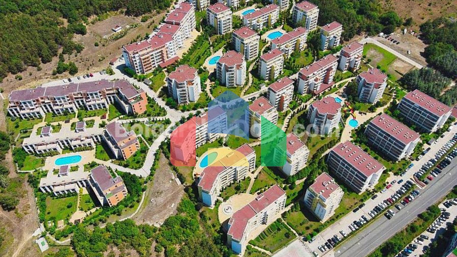 Трикімнатна квартира в Імперіал Форт