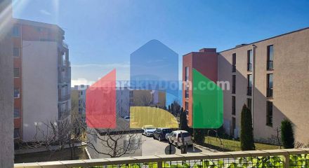 Трикімнатна квартира в Імперіал Форт