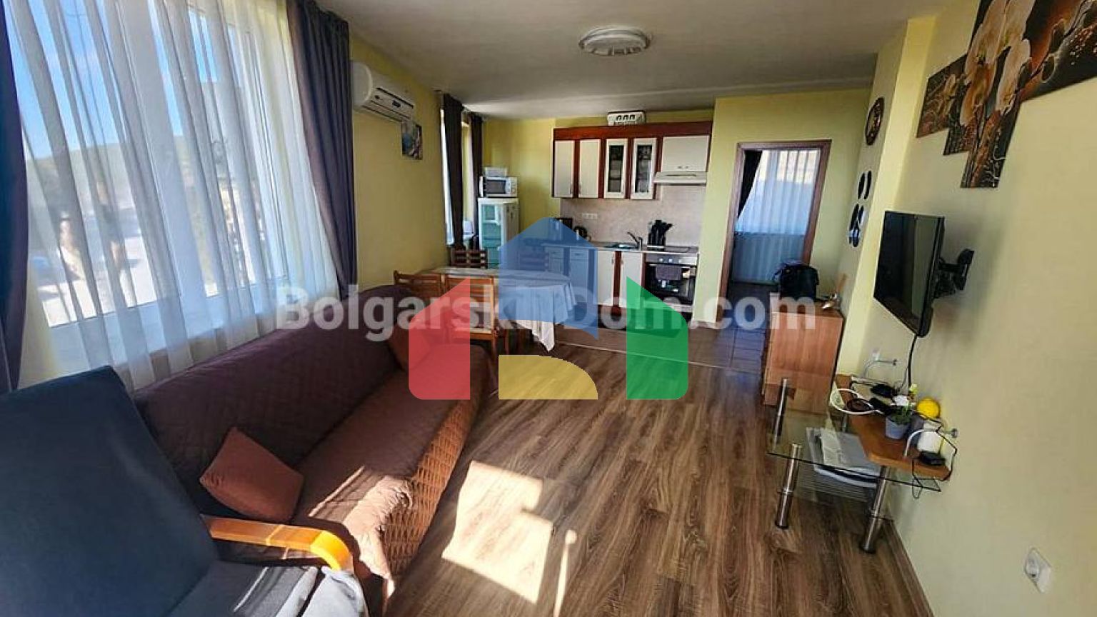 Трикімнатна квартира в Імперіал Форт