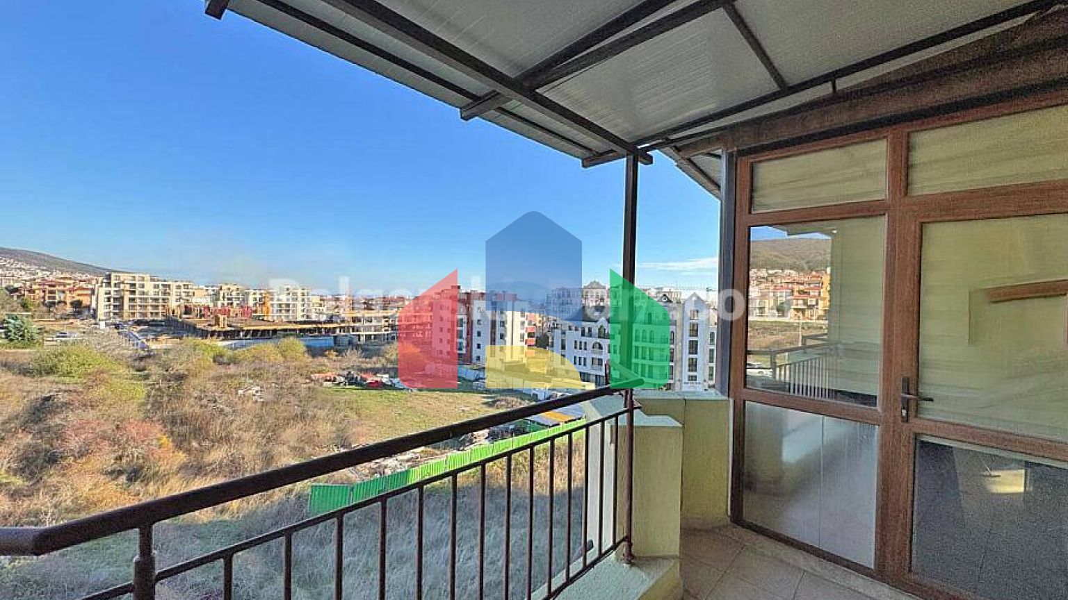 Двухкомнатная квартира в Антония