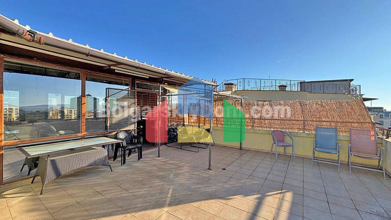 Двухкомнатная квартира в Антония