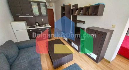 Двухкомнатная квартира в Сияна