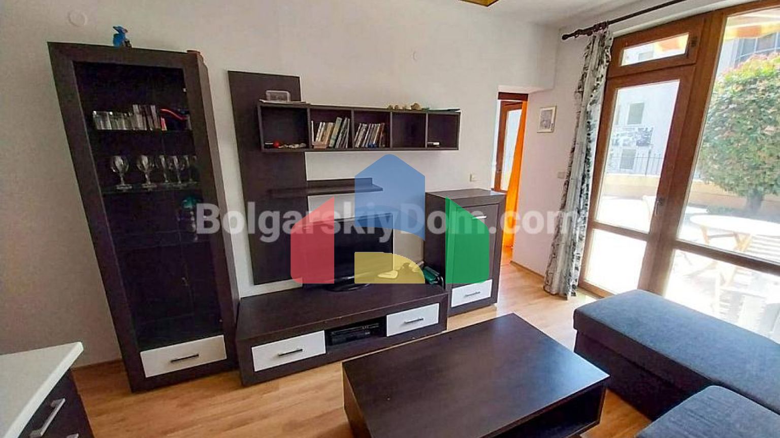 Двокімнатна квартира в Сіяна