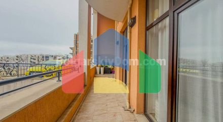 Двокімнатна квартира в Адмірал