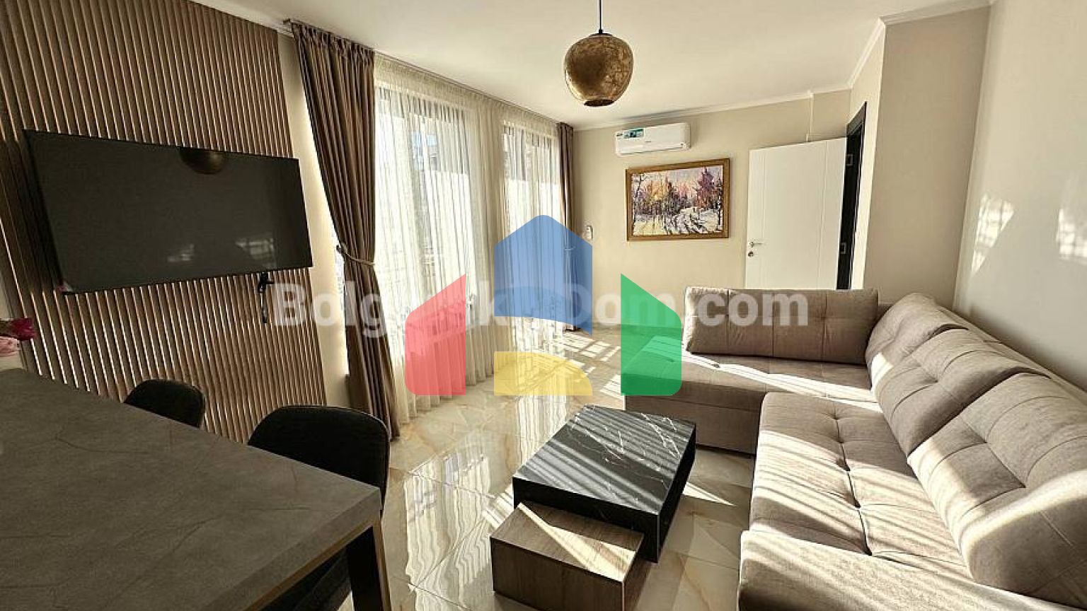 Трикімнатна квартира в Імперіум 1