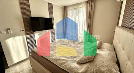 Трикімнатна квартира в Імперіум 1