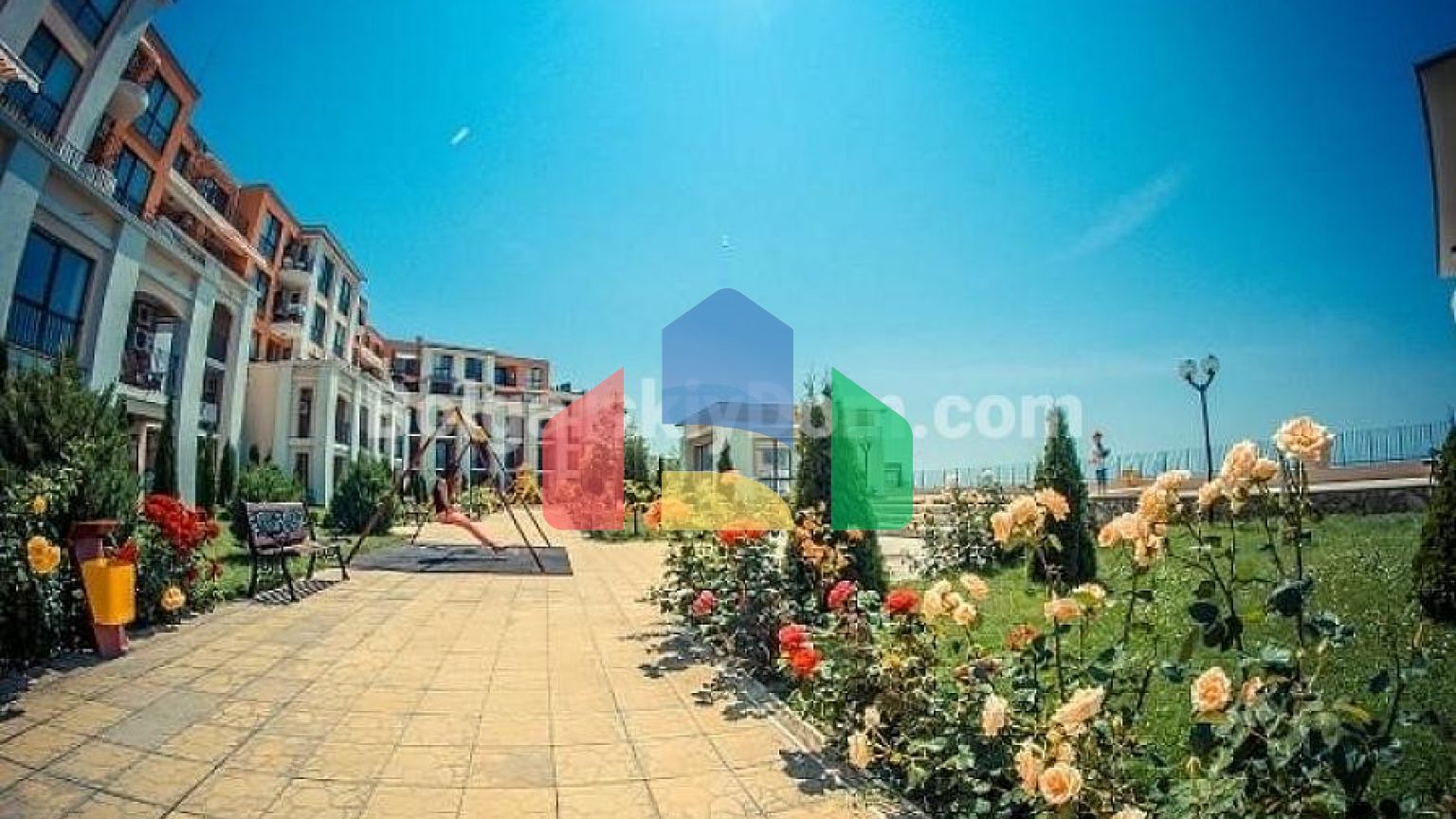 Трикімнатна квартира в Сі Форт Клуб