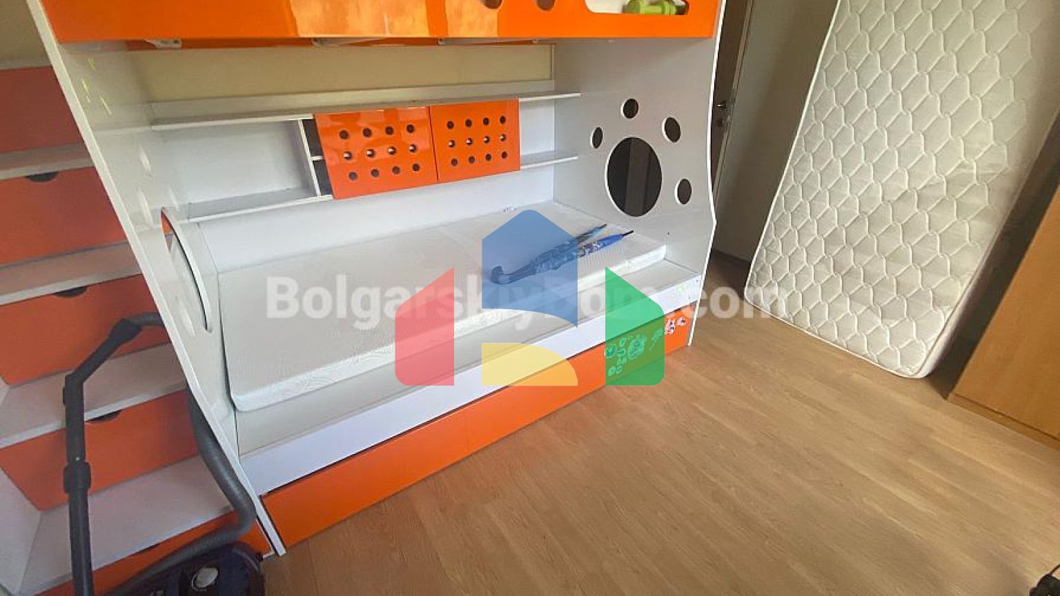 Трикімнатна квартира в Сі Форт Клуб