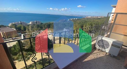 Трикімнатна квартира в Сі Форт Клуб