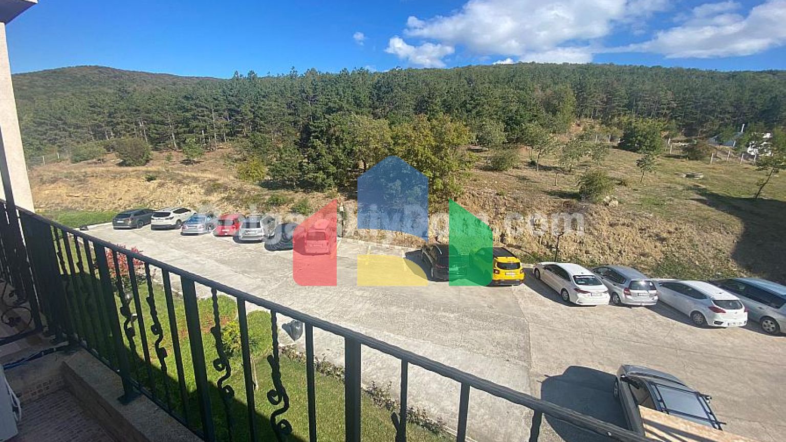 Трикімнатна квартира в Сі Форт Клуб