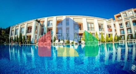 Трикімнатна квартира в Сі Форт Клуб