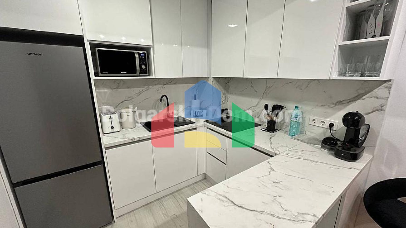 Трикімнатна квартира в Етера 4