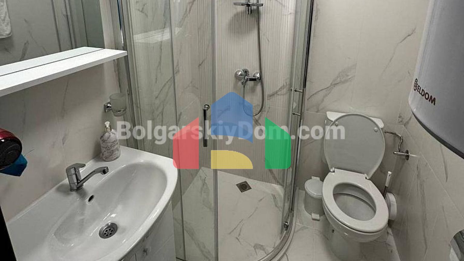 Трикімнатна квартира в Етера 4