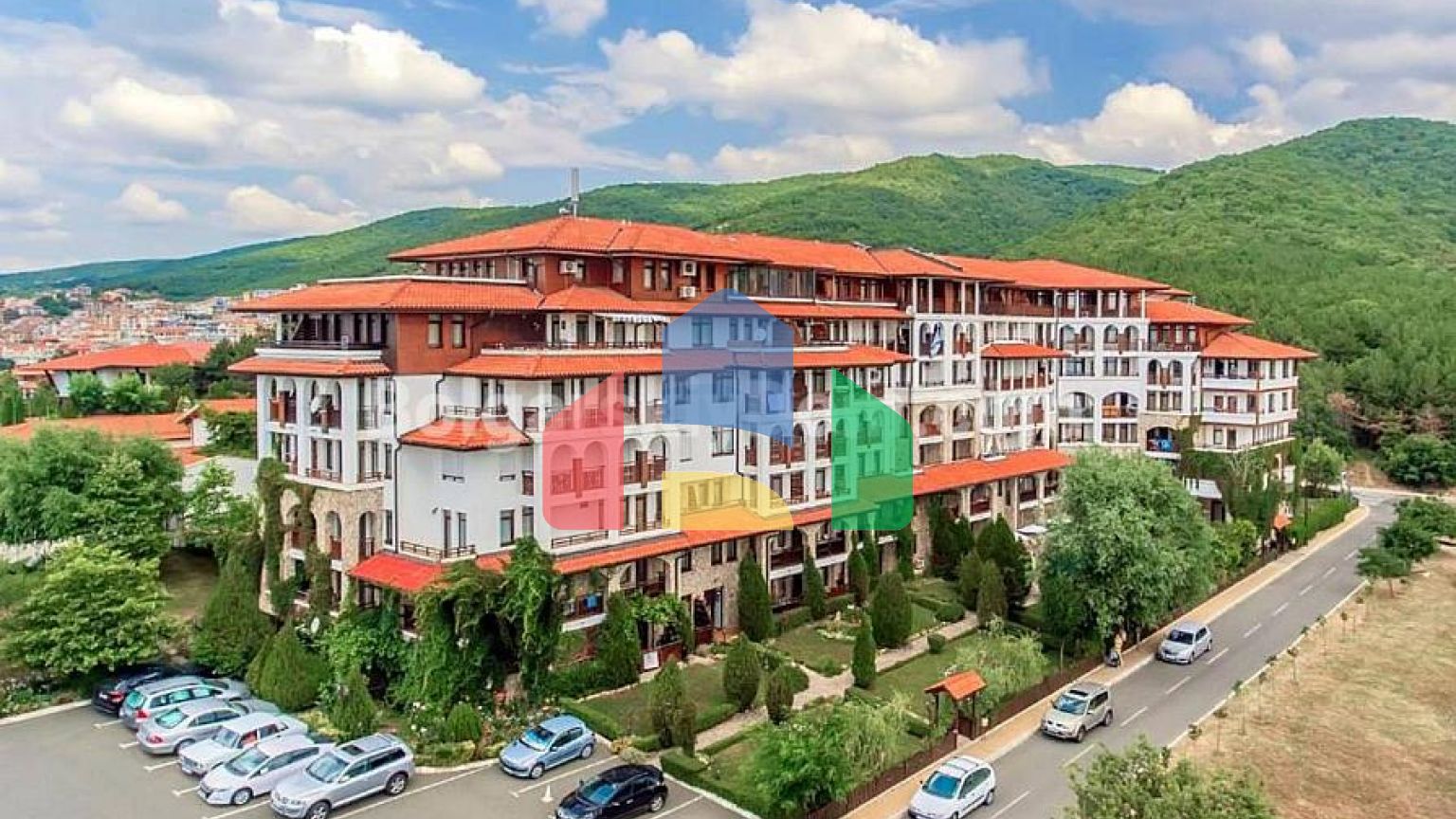 Трикімнатна квартира в Етера 4