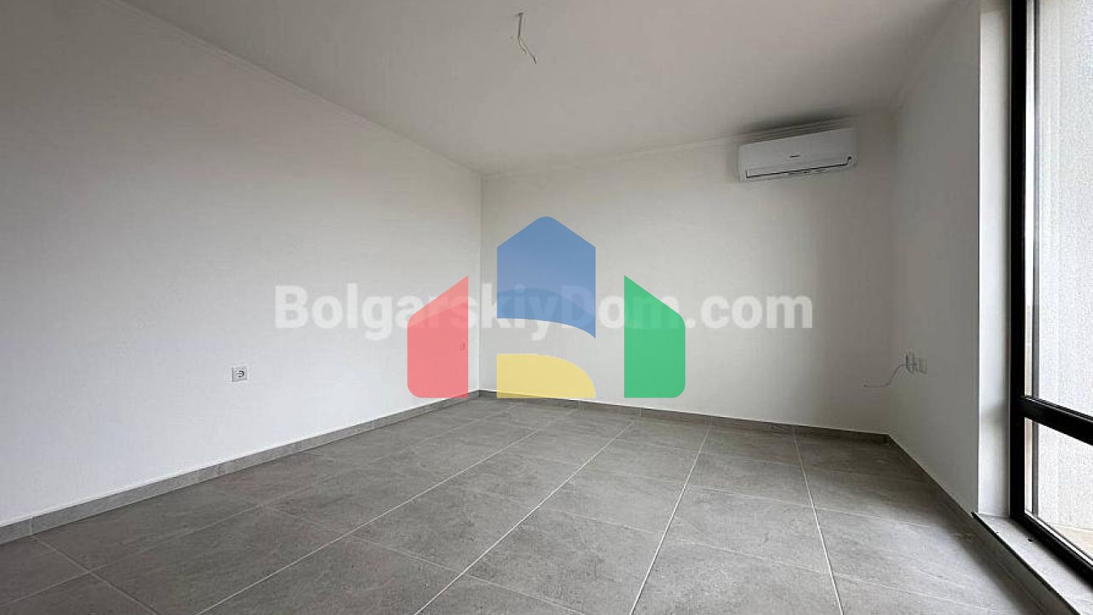 Квартира-студія в Імперіум 1