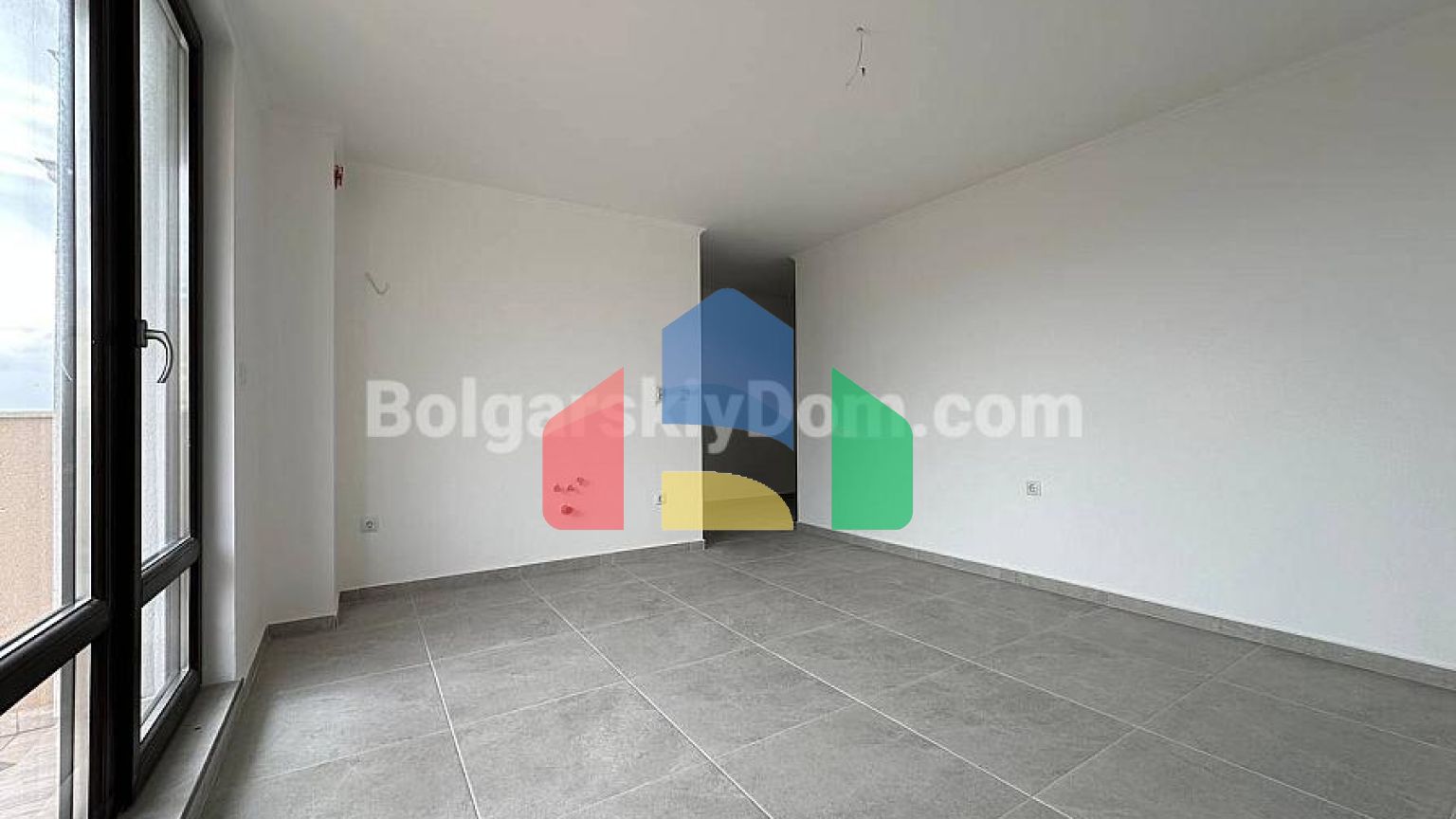 Квартира-студія в Імперіум 1