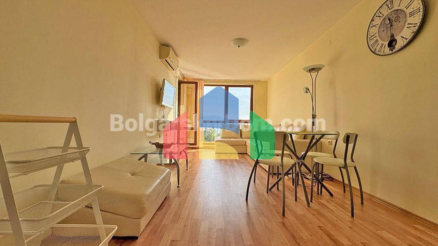 Трикімнатна квартира в Сі Форт Клуб