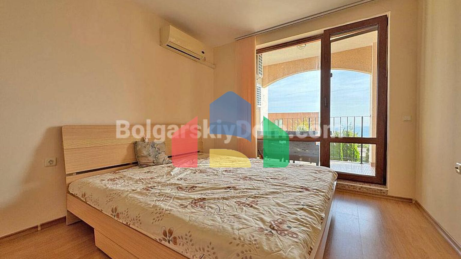 Трикімнатна квартира в Сі Форт Клуб