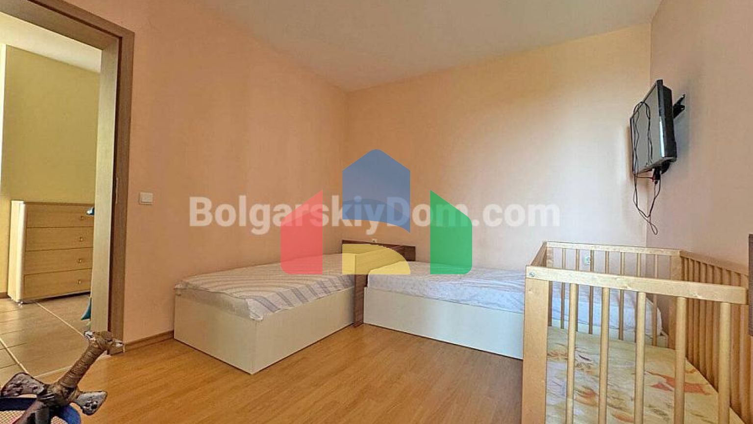 Трикімнатна квартира в Сі Форт Клуб