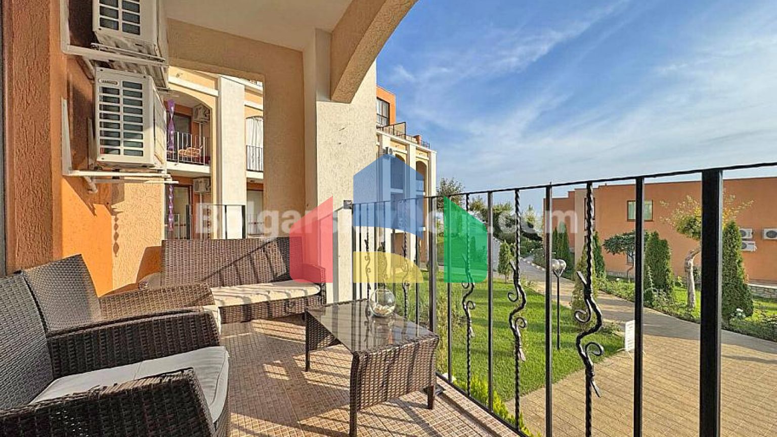 Трикімнатна квартира в Сі Форт Клуб