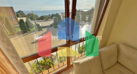 Трикімнатна квартира в Сі Форт Клуб