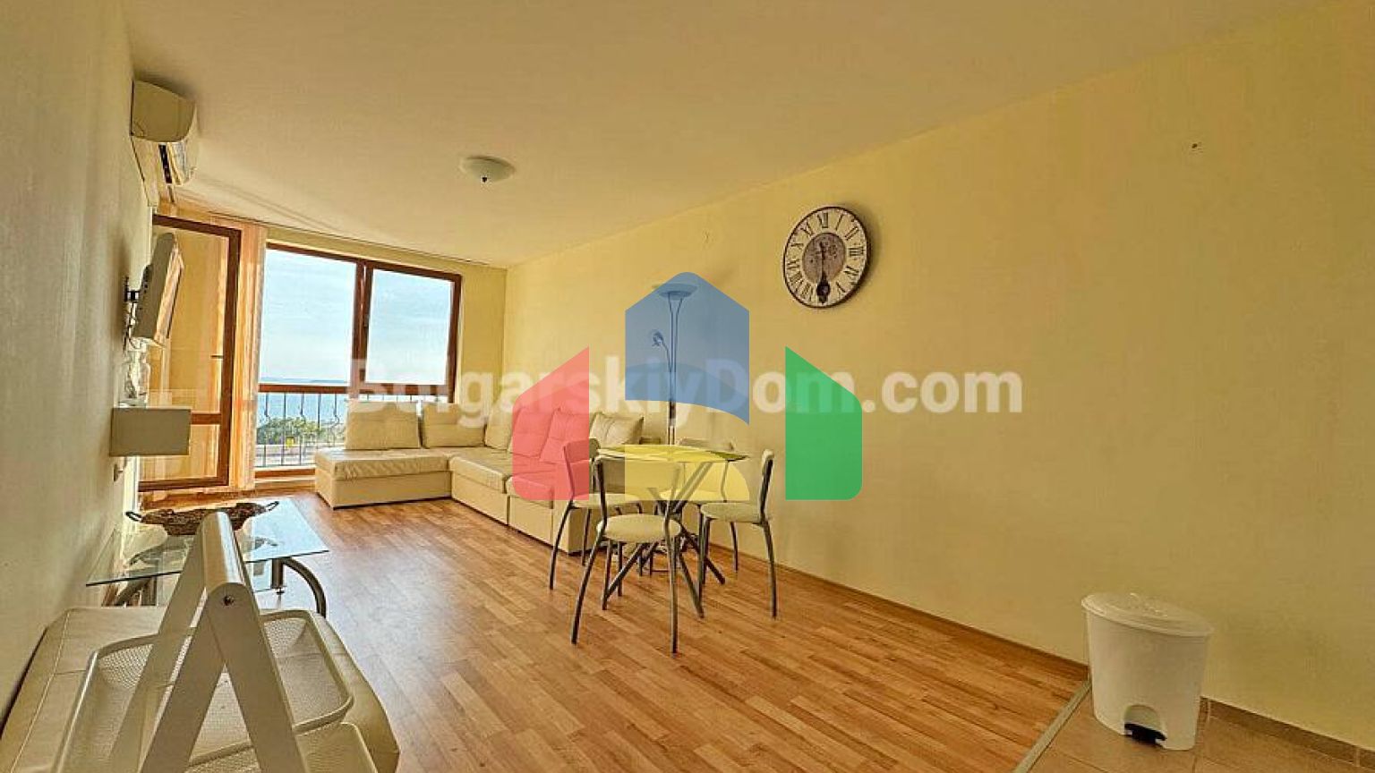 Трикімнатна квартира в Сі Форт Клуб