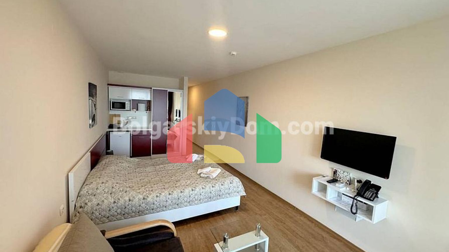 Квартира-студія в Прем'єр Форт Біч