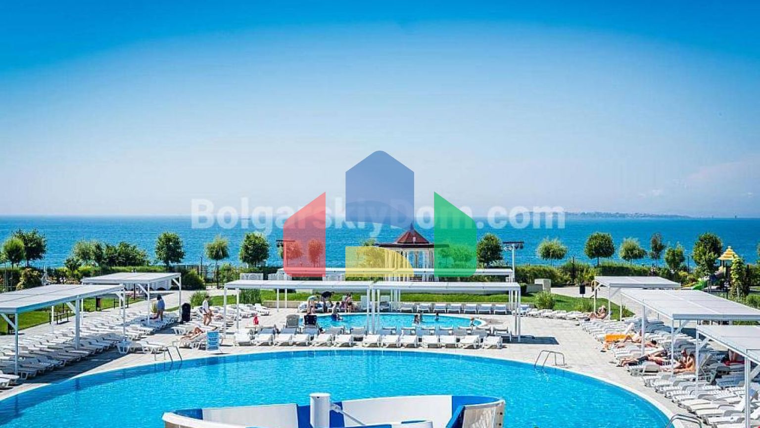 Квартира-студія в Прем'єр Форт Біч