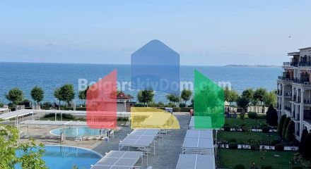 Квартира-студія в Прем'єр Форт Біч