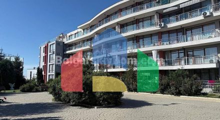 Двухкомнатная квартира в Сан Вейв