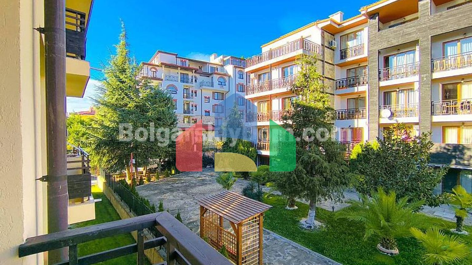 Квартира-студия в Морски Фар