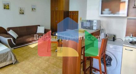 Квартира-студия в Морски Фар