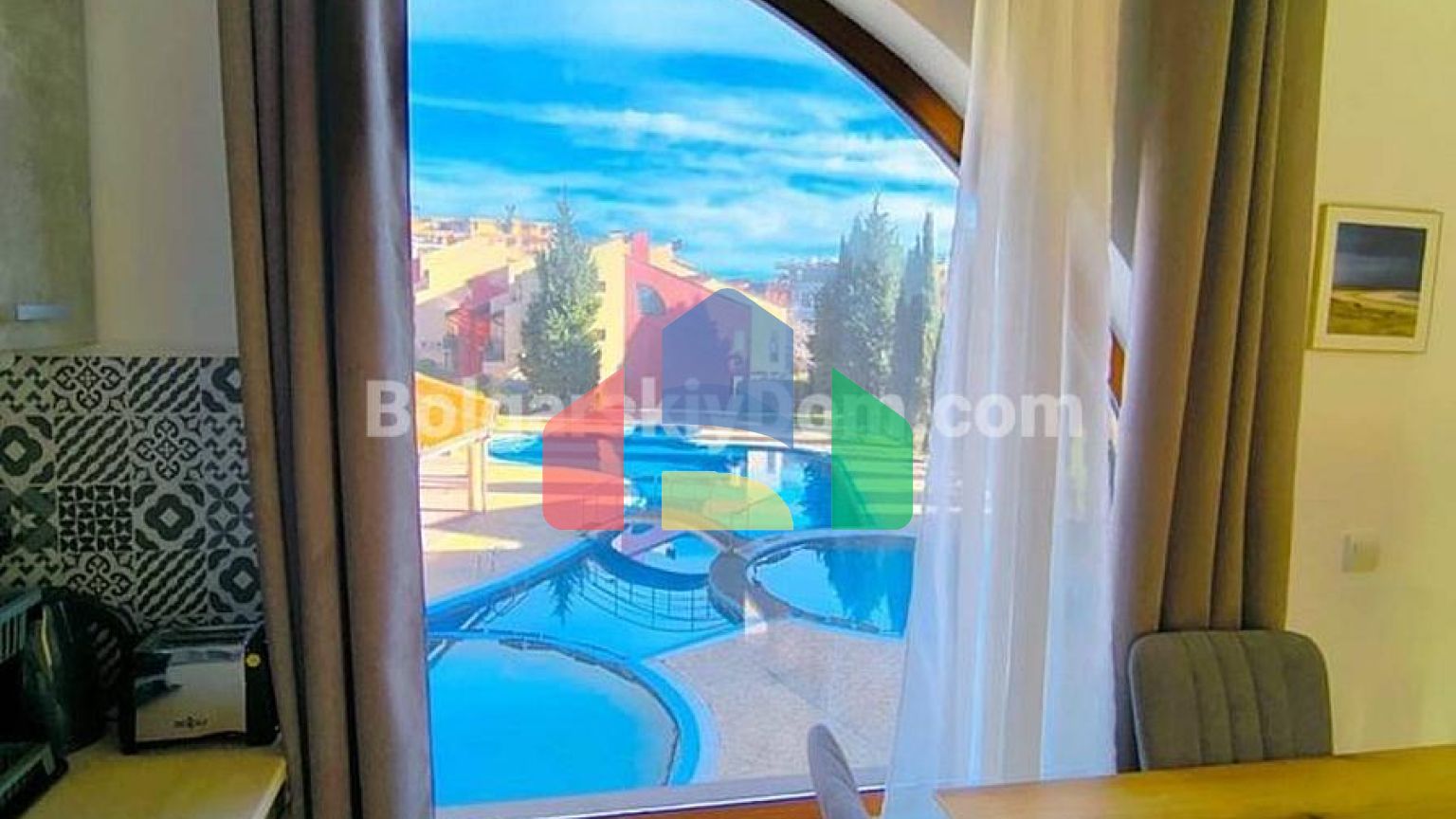 Квартира-студия в Морски Фар