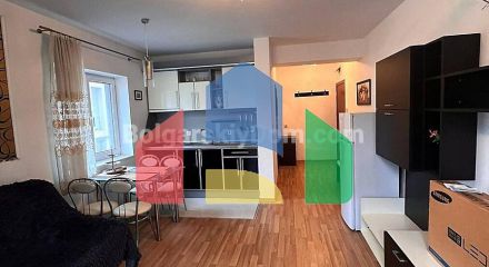 Квартира-студия в Вилидж Хаус