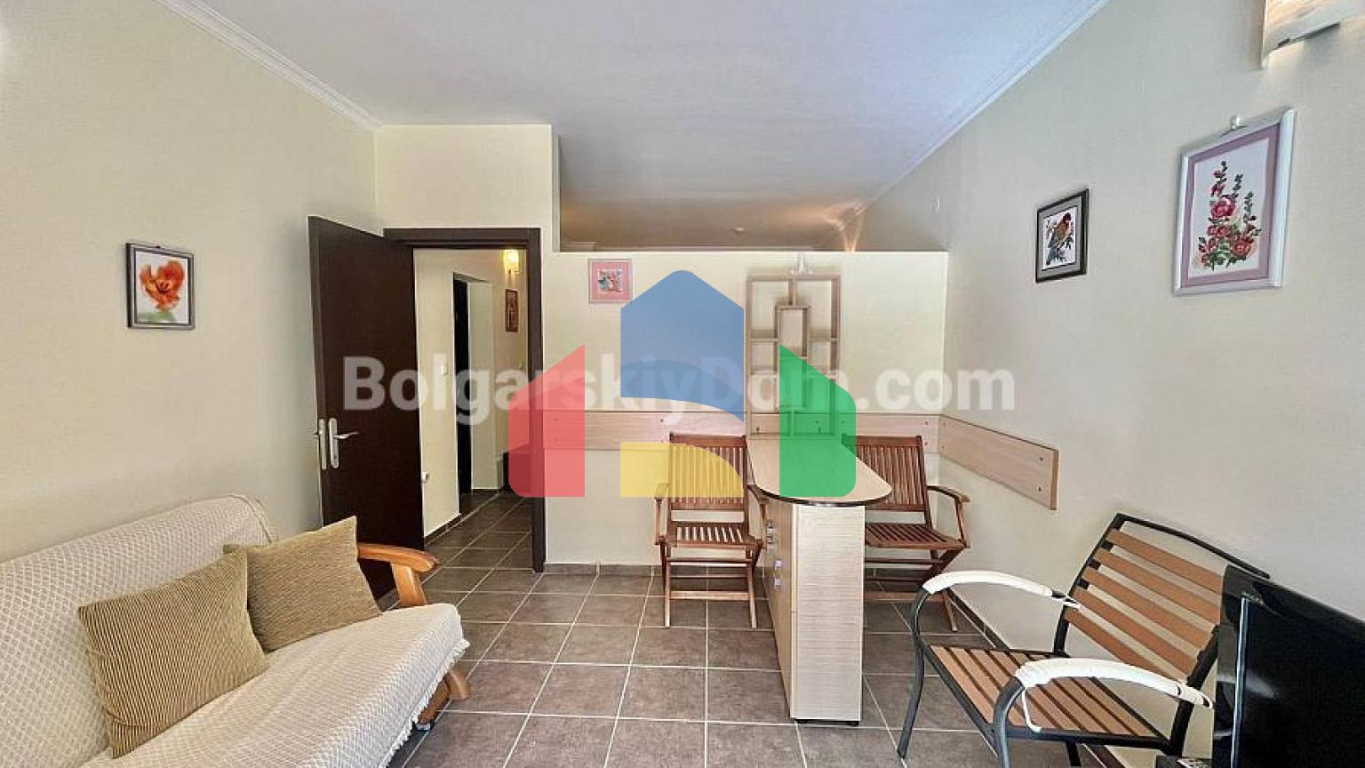 Квартира-студия в Сейнт Георг Палас