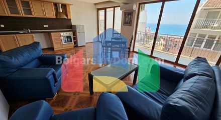 Трехкомнатная квартира в районе Русалка