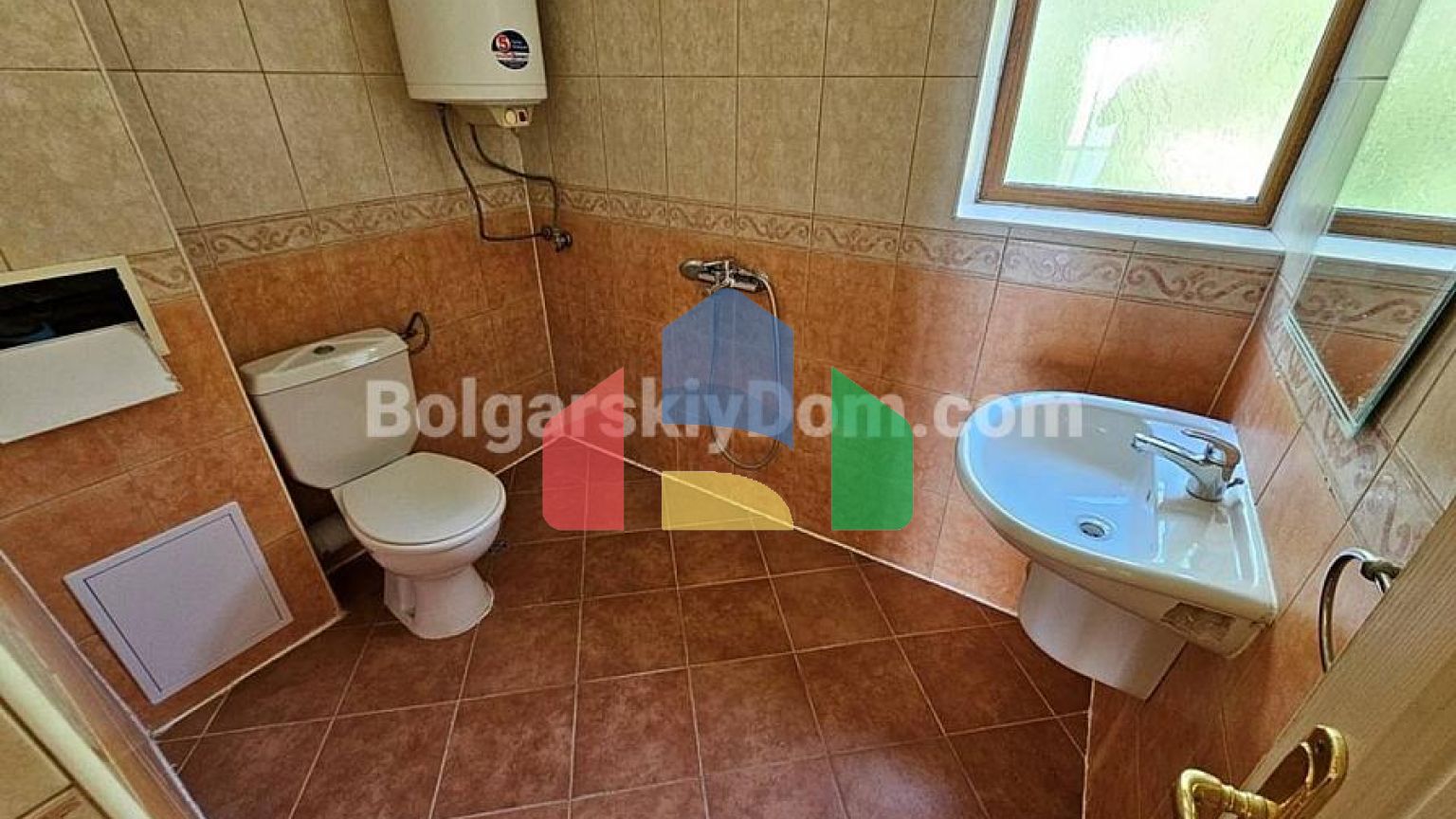 Трехкомнатная квартира в районе Русалка